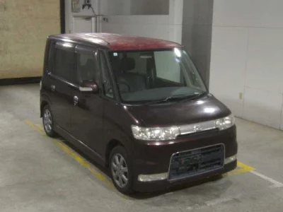 Daihatsu TANTO  с аукциона в Японии
