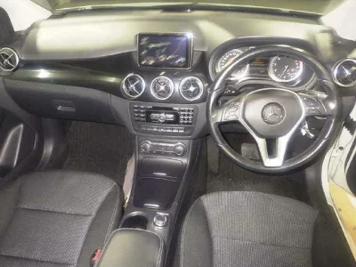 Mercedes-Benz B CLASS