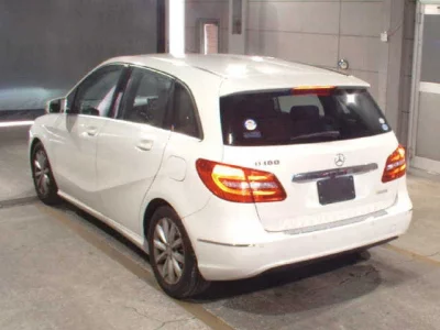 Mercedes-Benz B CLASS