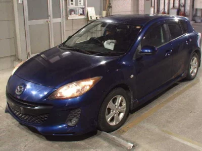 Mazda AXELA  с аукциона в Японии