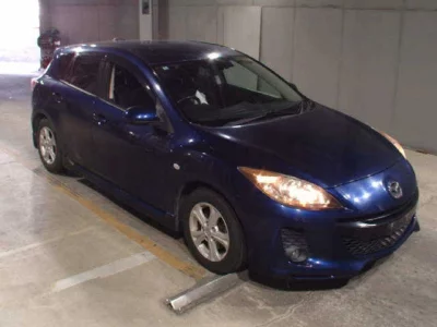Mazda AXELA  с аукциона в Японии