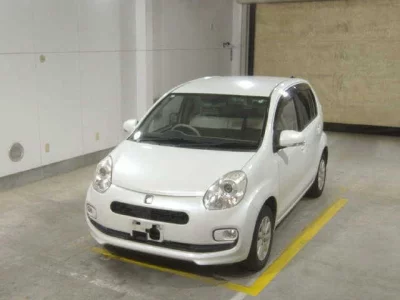 Toyota PASSO  с аукциона в Японии