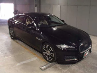 Jaguar XF SERIES