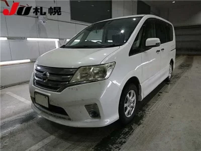 Nissan SERENA  с аукциона в Японии