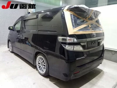 Toyota VELLFIRE  с аукциона в Японии