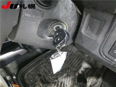 Toyota WISH  с аукциона в Японии