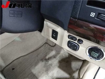 Toyota MARK X  с аукциона в Японии