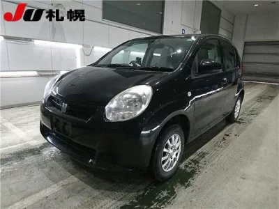 Toyota PASSO  с аукциона в Японии