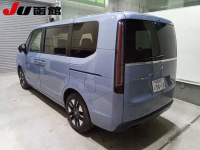 Honda STEP WAGON  с аукциона в Японии