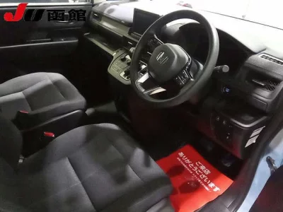 Honda STEP WAGON  с аукциона в Японии