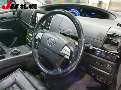 Toyota ESTIMA HYBRID