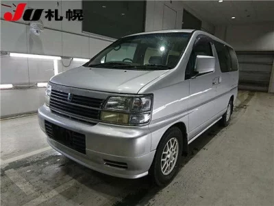 Nissan ELGRAND  с аукциона в Японии
