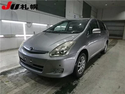 Toyota WISH  с аукциона в Японии