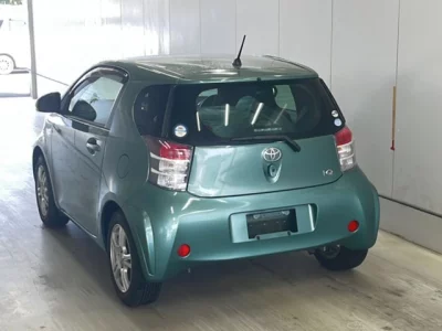 Toyota IQ