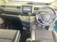 Honda FREED лот № 3070 оценка 3.5  с аукциона в Японии 3