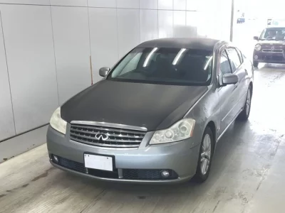 Nissan FUGA  с аукциона в Японии