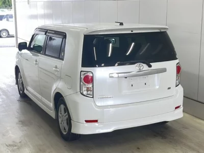 Toyota COROLLA RUMION