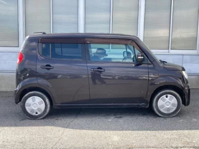 Suzuki MRWAGON
