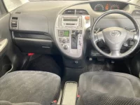 Toyota RACTIS лот № 3040 оценка 3.5  с аукциона в Японии 3