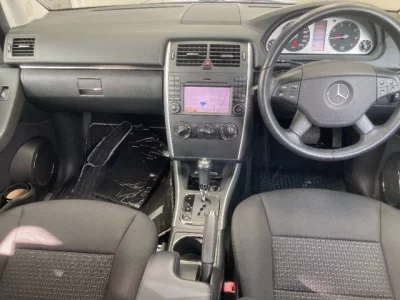 Mercedes-Benz B CLASS