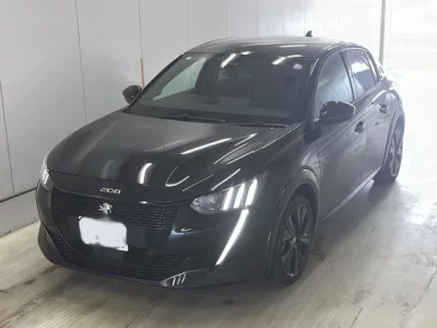 Peugeot E-208  с аукциона в Японии