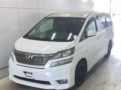 Toyota VELLFIRE  с аукциона в Японии