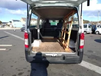 Nissan CARAVAN VAN лот № 572 оценка   с аукциона в Японии 14