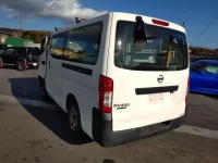 Nissan CARAVAN VAN лот № 572 оценка   с аукциона в Японии 2