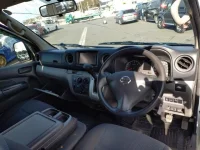 Nissan CARAVAN VAN лот № 572 оценка   с аукциона в Японии 3