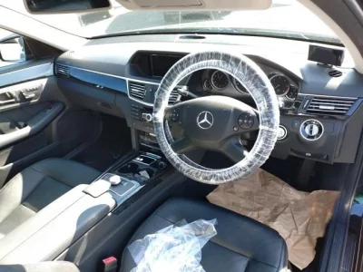 Mercedes-Benz E CLASS WAGON
