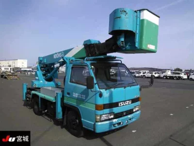 Isuzu ELF