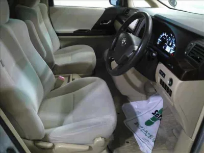 Toyota VELLFIRE  с аукциона в Японии