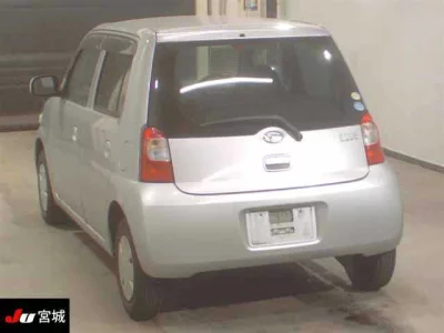 Daihatsu Esse  с аукциона в Японии