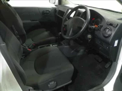 Mitsubishi LANCER VAN