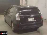 Toyota PRIUS ALPHA лот № 4072 оценка 3.5  с аукциона в Японии 1