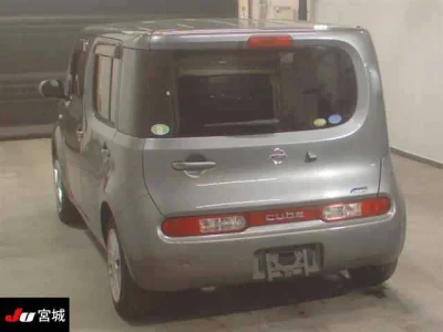 Nissan CUBE