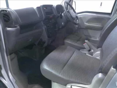 Mitsubishi MINICAB VAN