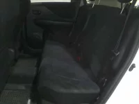 Toyota RACTIS лот № 4100 оценка R  с аукциона в Японии 4