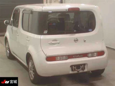 Nissan CUBE  с аукциона в Японии