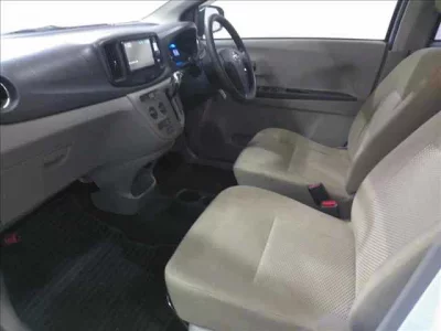 Daihatsu MIRA E S  с аукциона в Японии