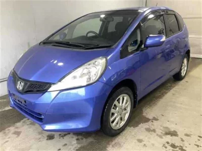 Honda FIT  с аукциона в Японии