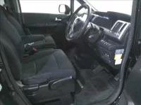 Honda STEP WAGON лот № 4262 оценка 3.5  с аукциона в Японии 3