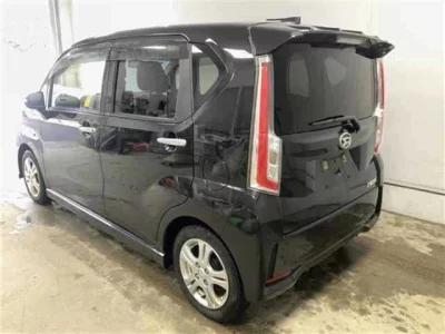 Daihatsu MOVE  с аукциона в Японии