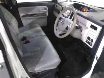 Daihatsu MOVE CANBUS  с аукциона в Японии