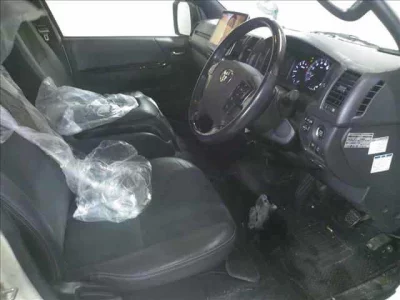 Toyota HIACE VAN  с аукциона в Японии