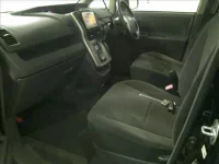 Toyota NOAH лот № 4308 оценка 3  с аукциона в Японии 2