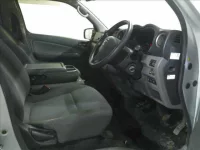 Nissan CARAVAN VAN лот № 521 оценка 3.5  с аукциона в Японии 3