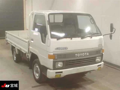 Toyota HIACE TRUCK  с аукциона в Японии
