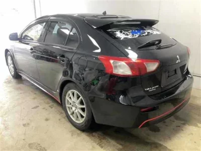 Mitsubishi GALANT FORTIS