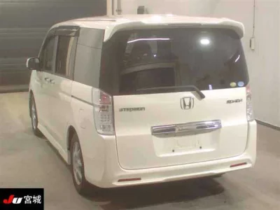 Honda STEP WAGON